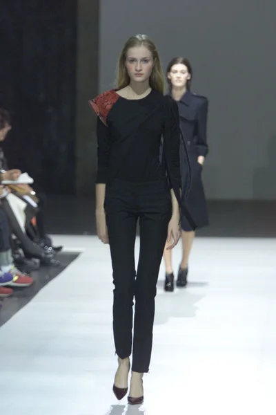 Look 12
